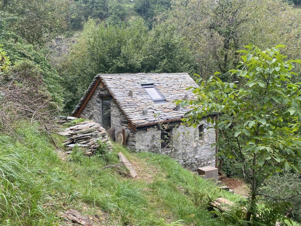Cabin Nel Bosco Mountain Cabin Valsesia